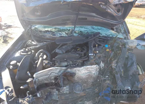 2014 Hyundai Genesis 2.0T Premium z USA, uszkodzony, nr VIN KMHHT6KD1EU119278